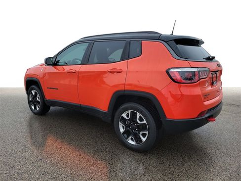 Used 2018 Jeep Compass Trailhawk w/ Navigation Group image 3