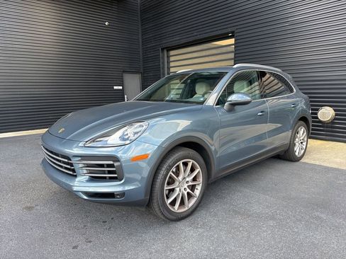Certified 2019 Porsche Cayenne image 1