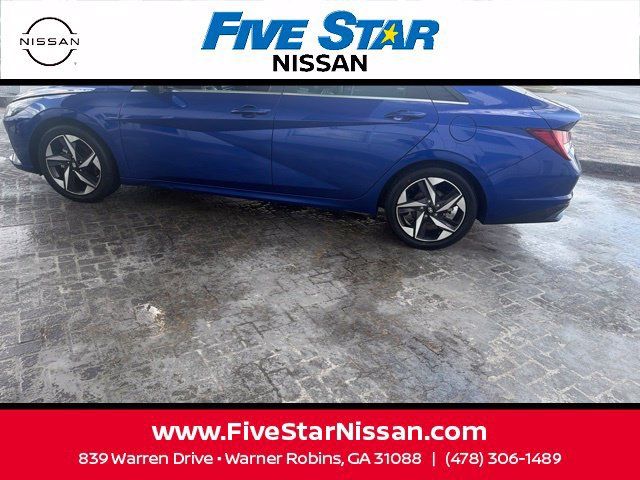 Used 2023 Hyundai Elantra Limited FWD image 19