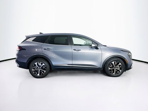 Used 2024 Kia Sportage EX image 10