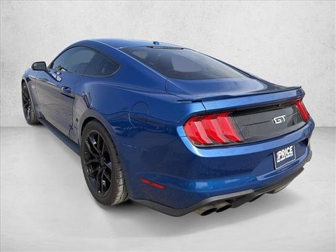 Used 2018 Ford Mustang GT Premium RWD image 3