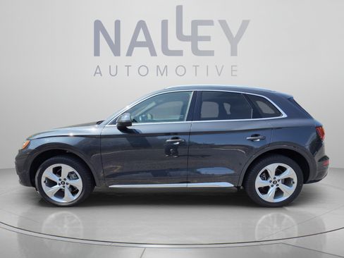 Used 2021 Audi Q5 2.0T Premium Plus w/ Premium Plus Package AWD/4WD image 2