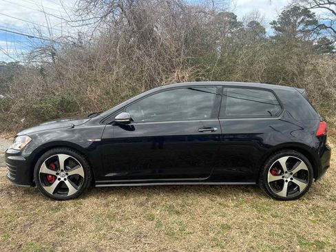 Used 2016 Volkswagen GTI SE image 4