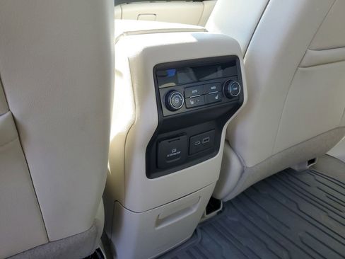 Used 2020 GMC Acadia Denali w/ Technology Package image 11