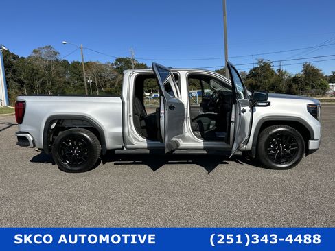 Used 2022 GMC Sierra 1500 Elevation image 33