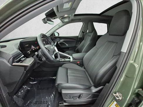 Used 2025 Audi Q5 Prestige AWD/4WD image 17