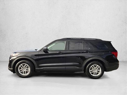 New 2026 Ford Explorer Active image 8
