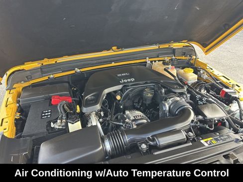 Certified 2020 Jeep Wrangler Unlimited Sport S AWD/4WD image 17