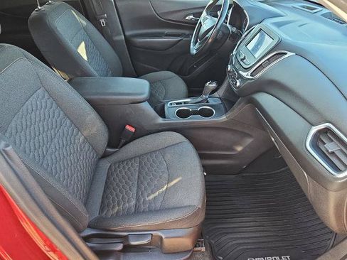 Used 2020 Chevrolet Equinox LT FWD image 24