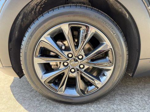Used 2022 Chevrolet Bolt EUV Premier w/ Launch Edition FWD image 40