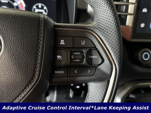 Used 2025 Toyota Tundra Limited image 7