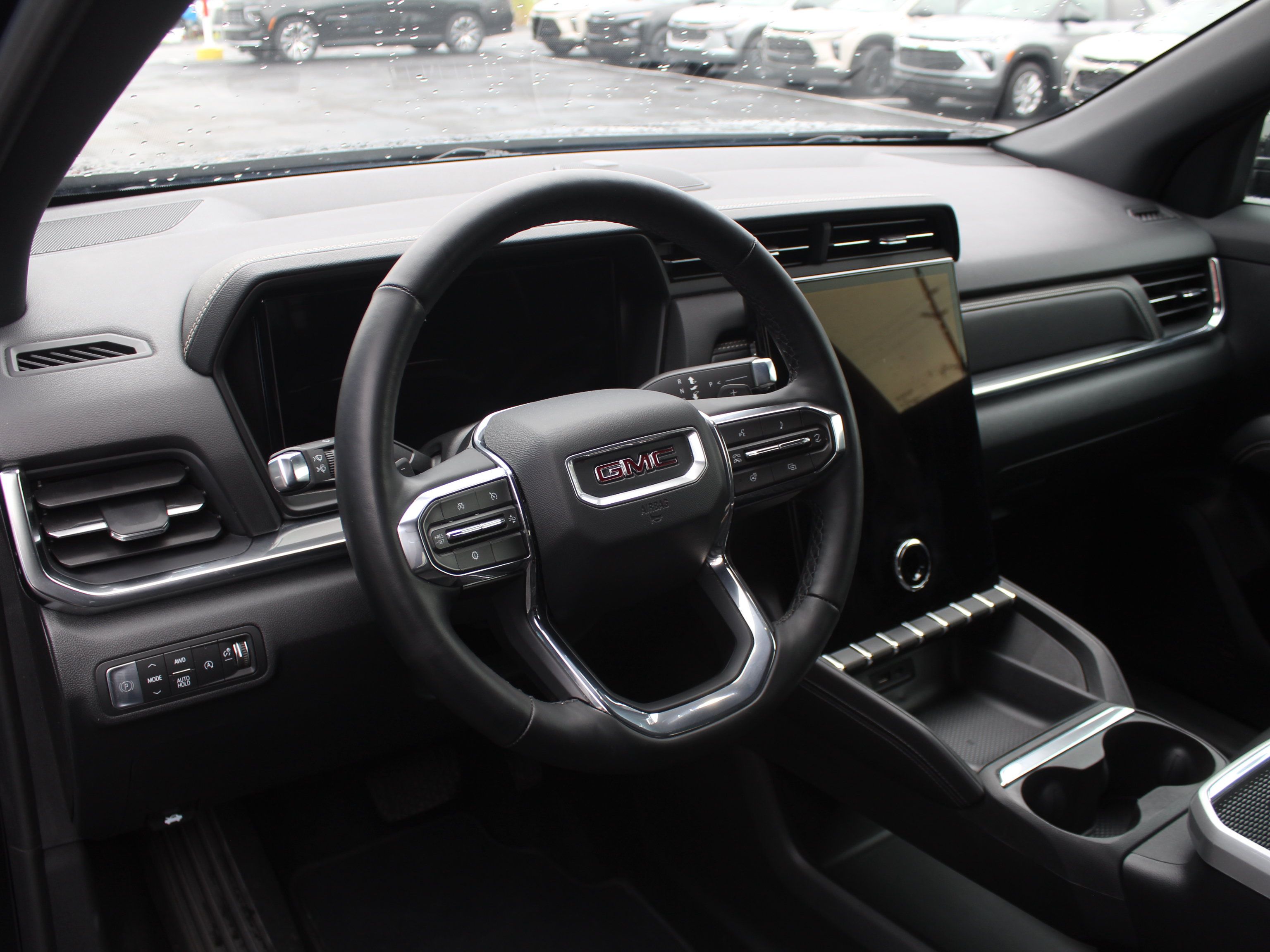 Used 2026 GMC Terrain Elevation w/ Elevation Premium Package AWD/4WD image 14
