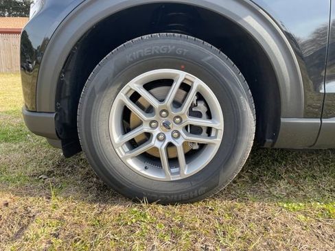 New 2026 Ford Explorer Active image 26