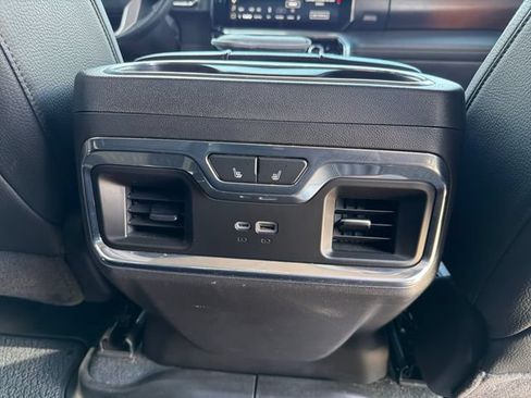Used 2024 GMC Sierra 1500 Denali w/ Technology Package AWD/4WD image 33