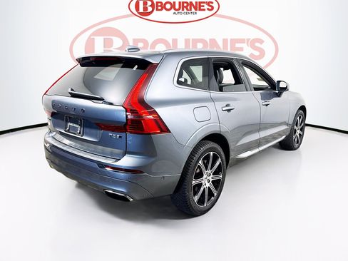 Used 2018 Volvo XC60 T5 Inscription w/ Convenience Package AWD/4WD image 11