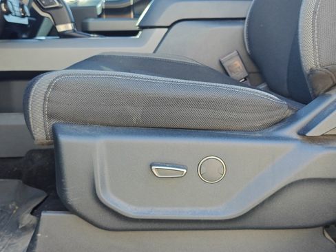 Used 2020 Ford F150 Raptor image 11