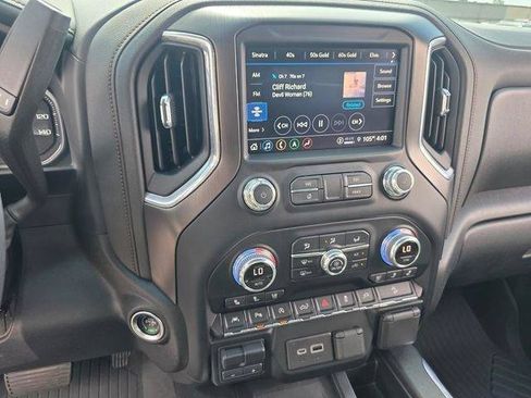 Certified 2021 GMC Sierra 1500 AT4 w/ AT4 Premium Package AWD/4WD image 24