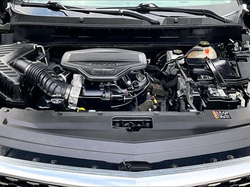 Used 2020 Cadillac XT6 Premium Luxury FWD image 11