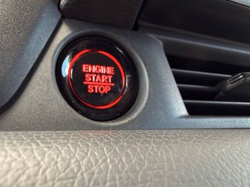 Used 2024 Honda Pilot EX-L image 27