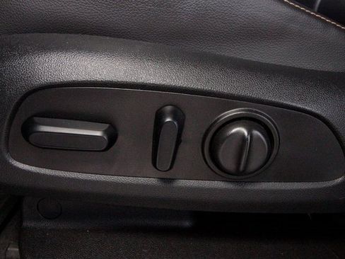 Used 2020 Chevrolet Traverse Premier w/ Redline Edition image 13