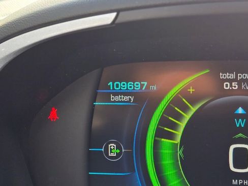 Used 2018 Chevrolet Volt LT image 28