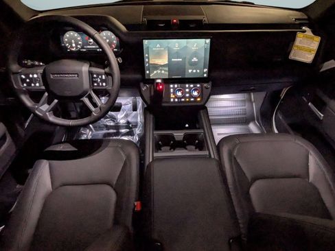 New 2026 Land Rover Defender 130 X-Dynamic SE AWD/4WD image 26