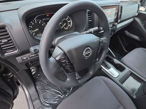 Used 2022 Nissan Frontier S w/ Technology Package image 10