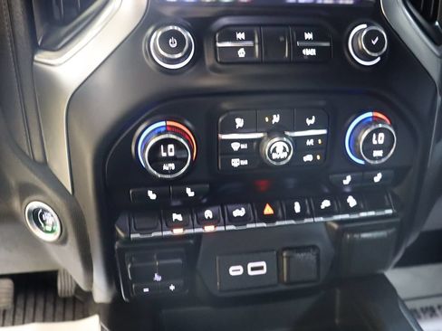 Used 2020 Chevrolet Silverado 1500 RST AWD/4WD image 59