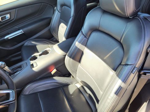 Used 2024 Ford Mustang Premium image 15