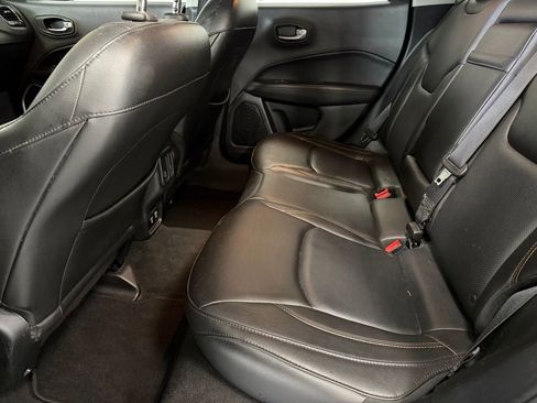 Used 2018 Jeep Compass Limited w/ Navigation Group image 23