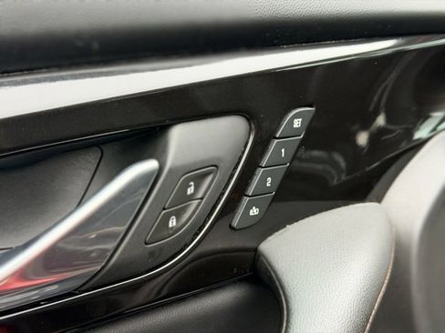 Used 2019 Chevrolet Blazer Premier w/ Driver Confidence II Package image 20