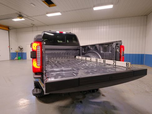 New 2026 Ford F350 Lariat w/ Lariat Ultimate Package image 24