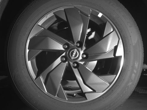 Used 2025 Nissan Rogue SV FWD image 14