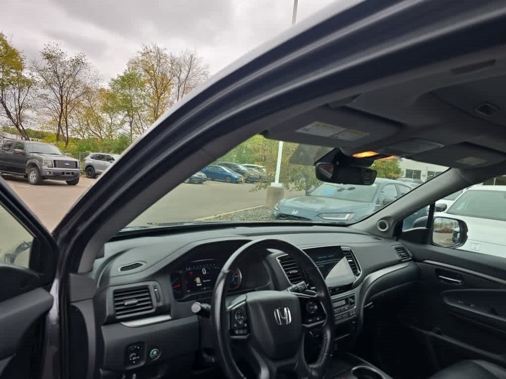 Used 2021 Honda Pilot Special Edition image 9