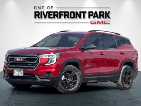 Used 2024 GMC Terrain AT4 w/ LPO, Floor Liner Package AWD/4WD image 7
