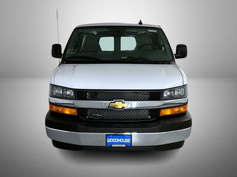 New 2025 Chevrolet Express 3500 w/ Driver Convenience Package image 2