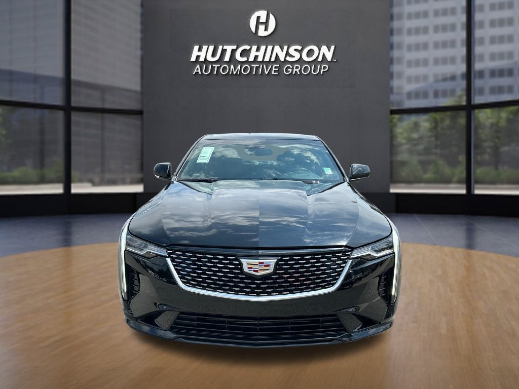 Certified 2026 Cadillac CT4 Luxury RWD image 2