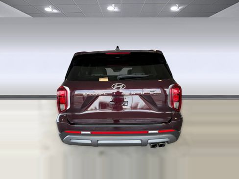 Used 2024 Hyundai Palisade Limited FWD image 10