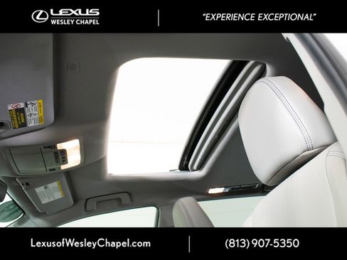 Used 2019 Toyota Highlander XLE image 38