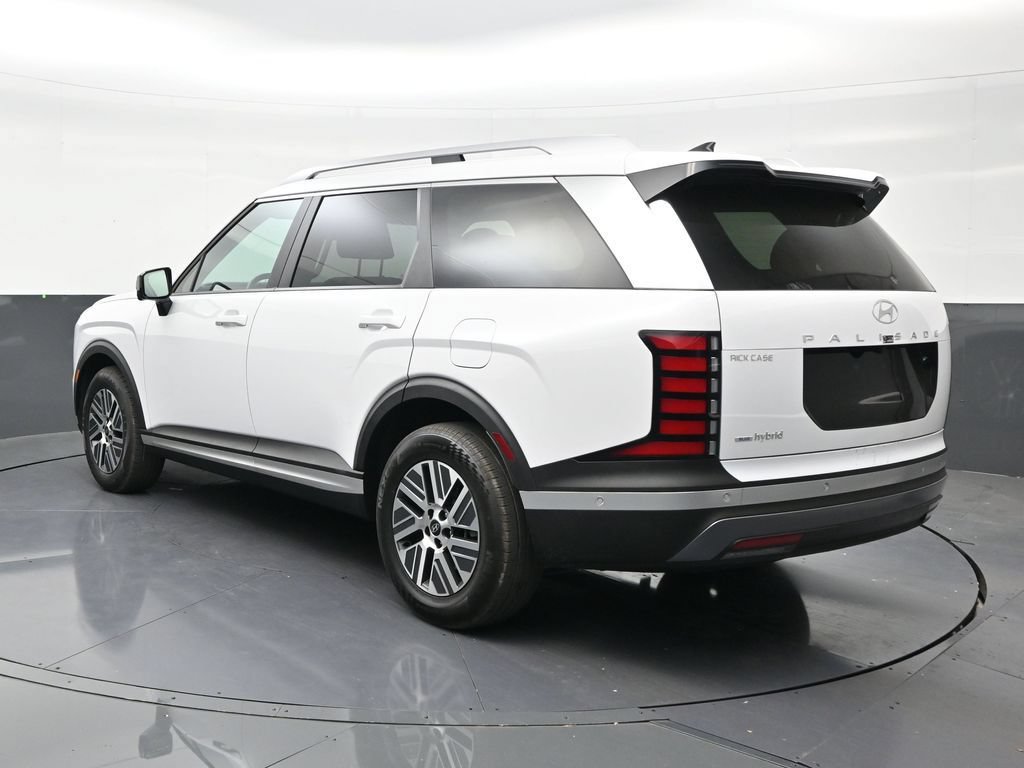 Used 2026 Hyundai Palisade SEL Premium FWD image 3