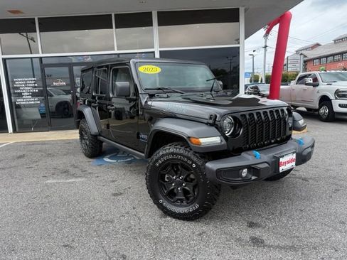 Used 2023 Jeep Wrangler Unlimited w/ Cold Weather Group AWD/4WD image 2