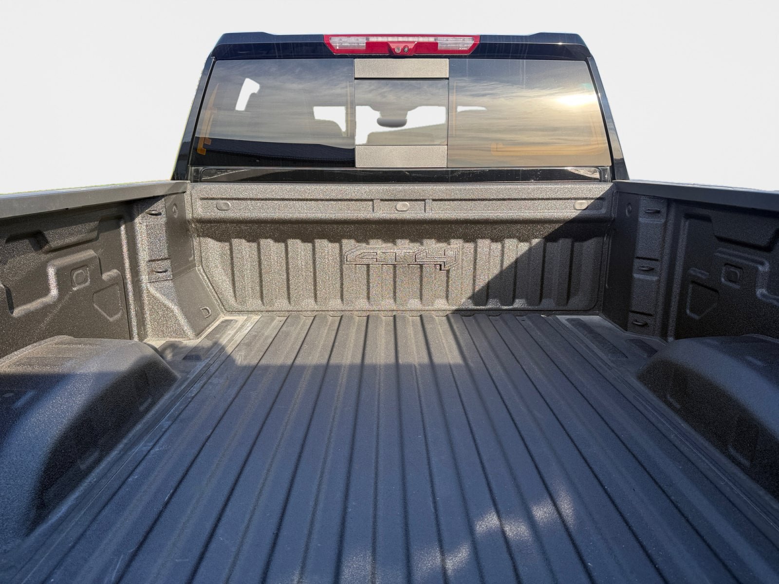 Used 2024 GMC Sierra 2500 AT4 w/ AT4 Premium Plus Package AWD/4WD image 24