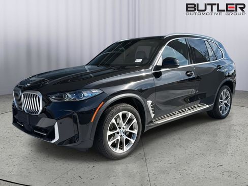Used 2025 BMW X5 xDrive40i w/ Premium Package image 1