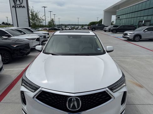Used 2024 Acura RDX SH-AWD image 3