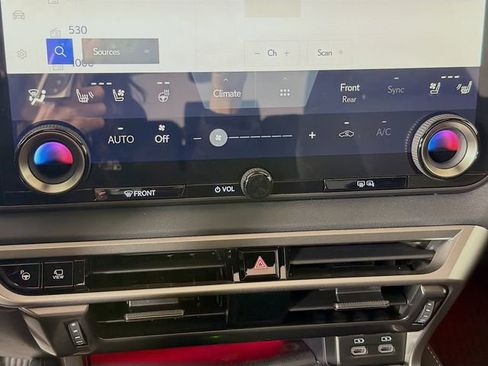 Certified 2025 Lexus RX 450h AWD w/ Convenience Package image 18