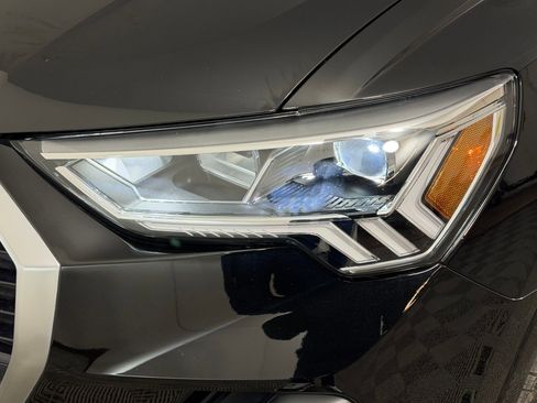 Certified 2022 Audi Q3 2.0T Premium Plus w/ Premium Plus Package image 11