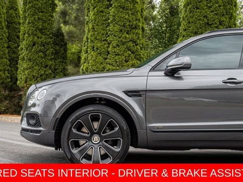 Used 2020 Bentley Bentayga AWD/4WD image 10