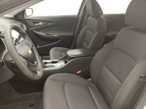 Used 2022 Chevrolet Malibu LS w/ Driver Confidence Package II FWD image 17