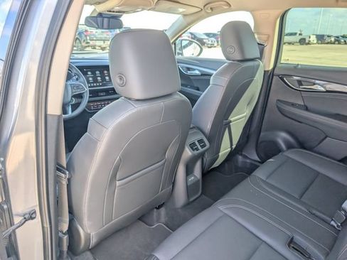 Used 2023 Buick Envision Essence FWD image 22