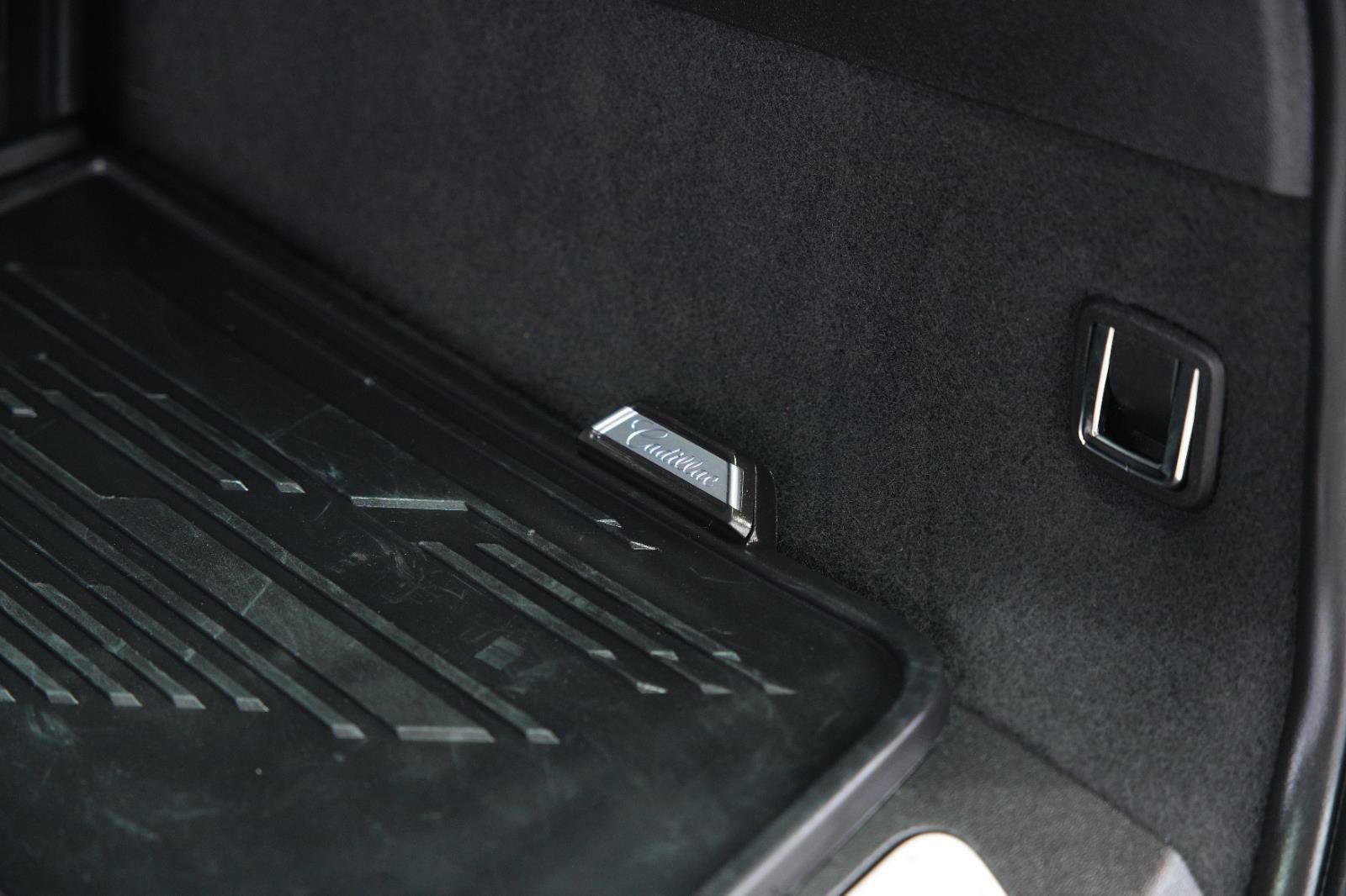 Used 2026 Cadillac Vistiq Platinum w/ LPO, Floor Liner Package AWD/4WD image 21